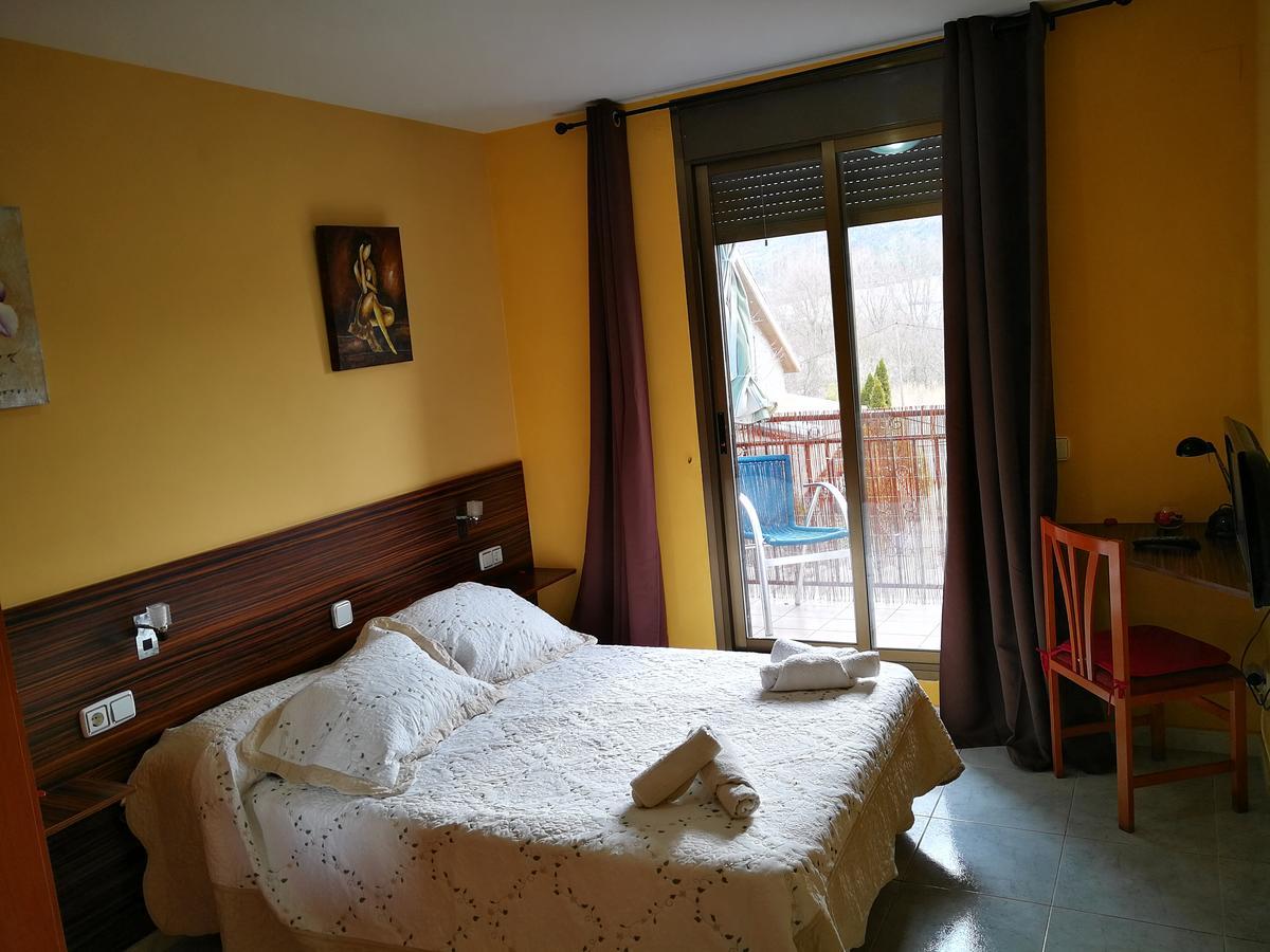 Hostal Escarla Aren Buitenkant foto