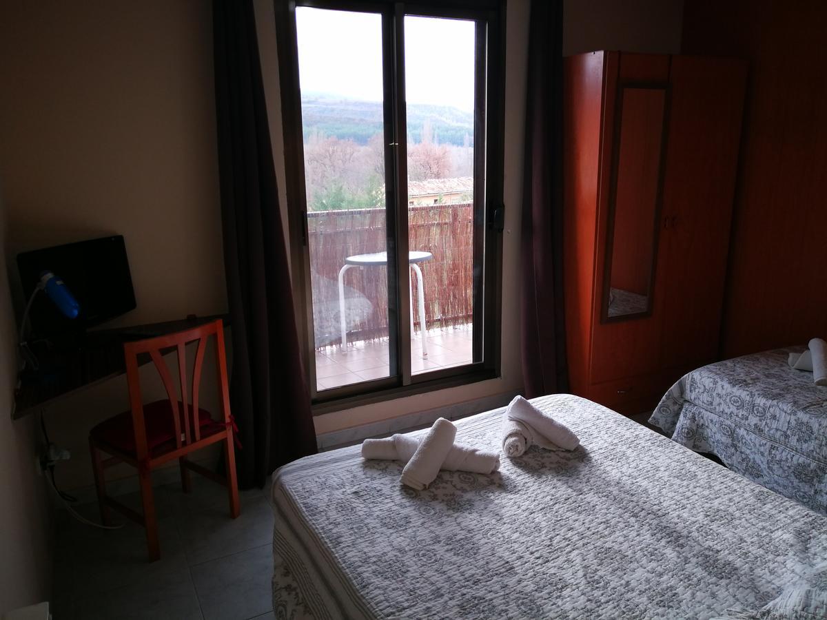 Hostal Escarla Aren Buitenkant foto